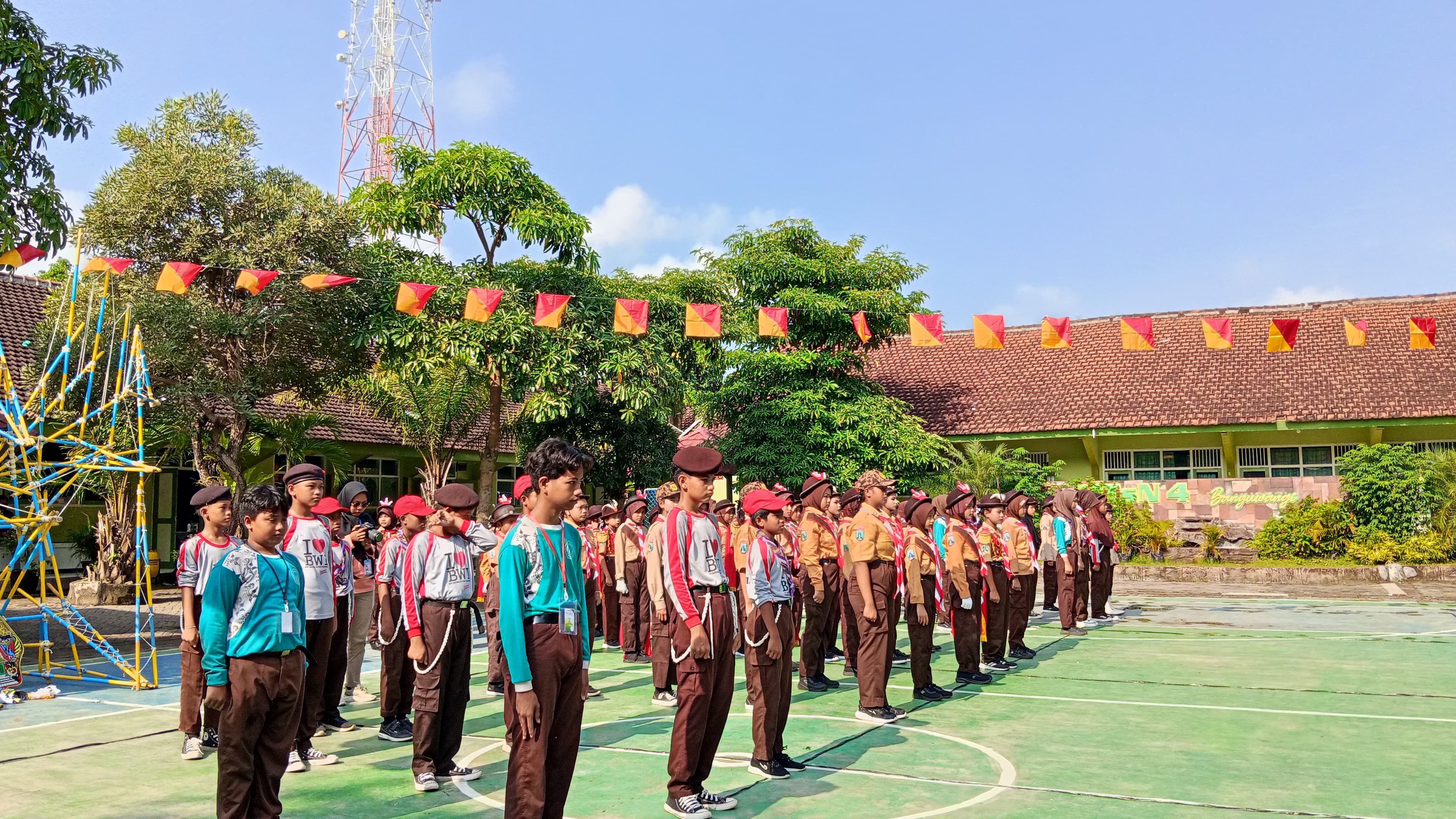 Ratusan Siswa SD/MI Antusias Ikuti Lomba Ketangkasan Pramuka Aksi M4B 2025