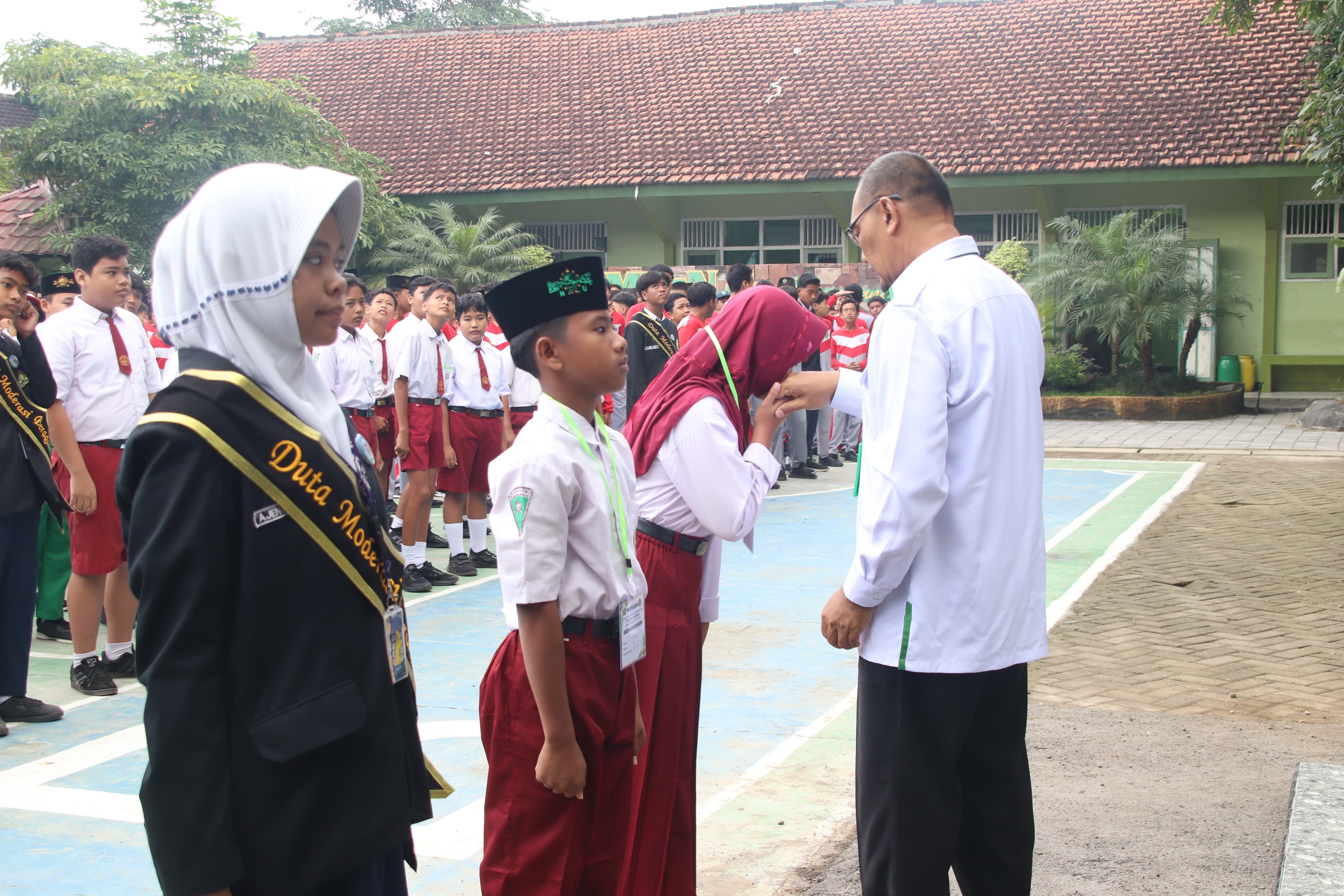 MATSAMA MTsN 4 Banyuwangi Tahun Ajaran 2025/2026 Resmi Dimulai