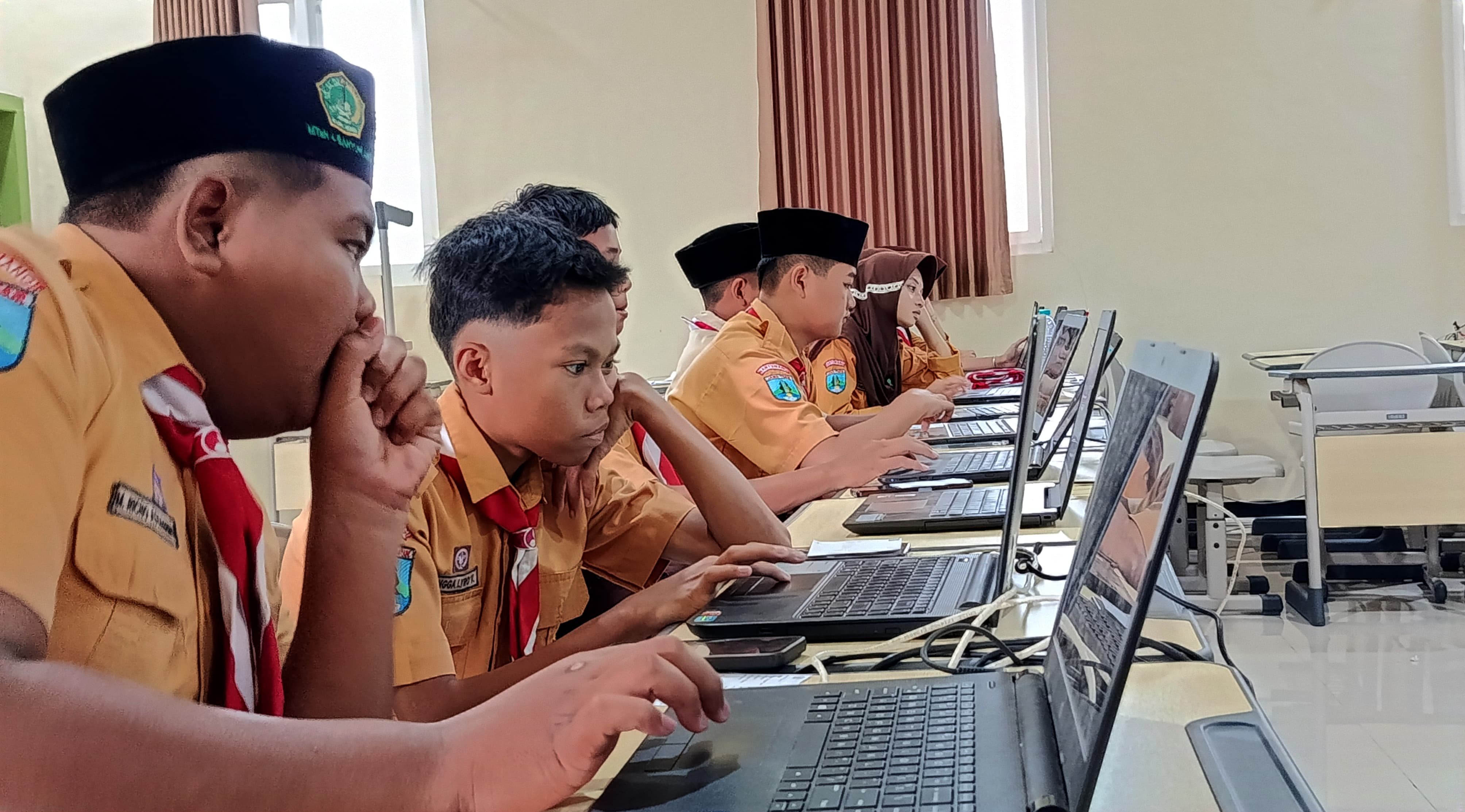 MTsN 4 Banyuwangi Gelar Asesmen Nasional Berbasis Komputer (ANBK)