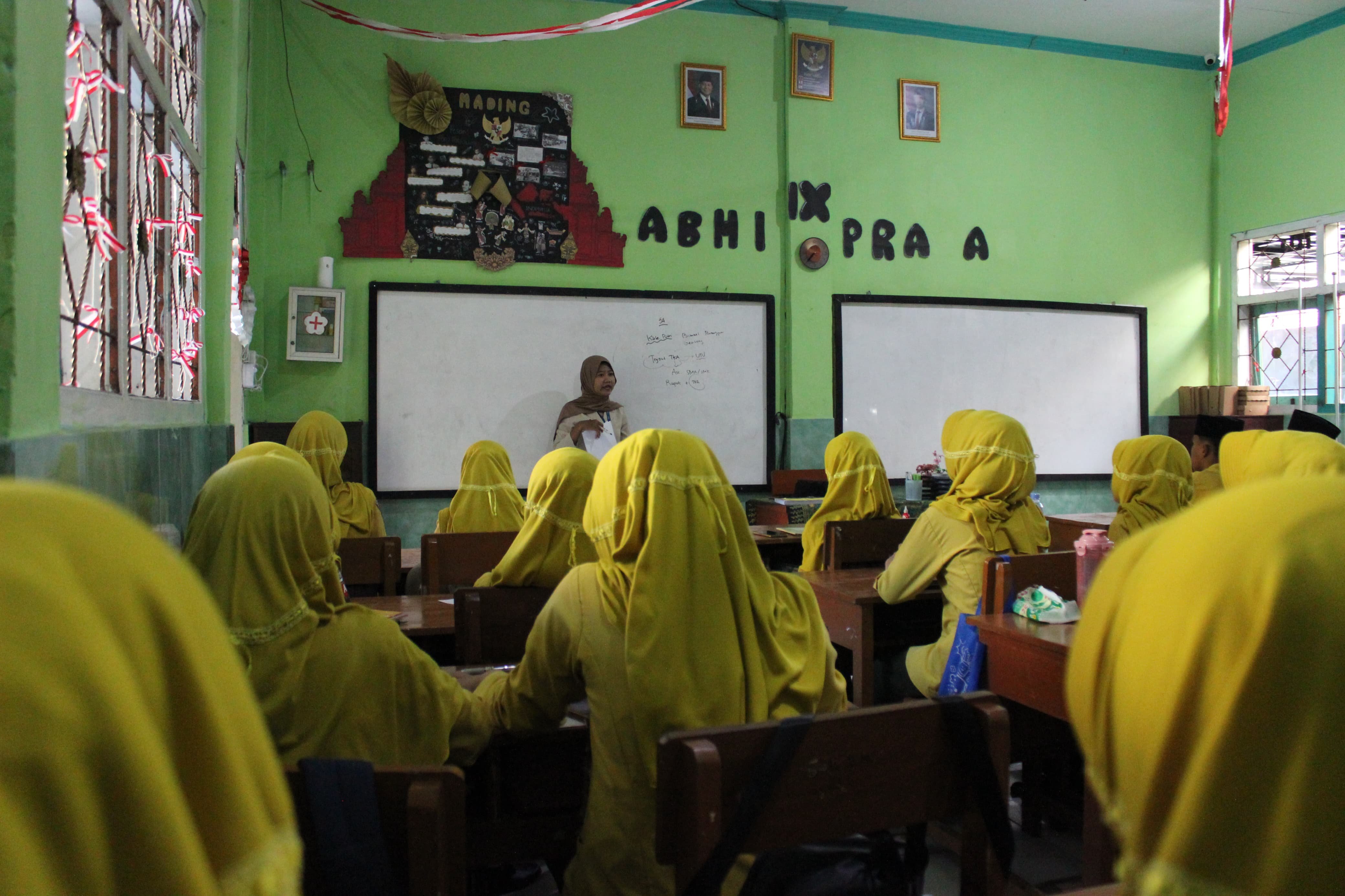 MTsN 4 Banyuwangi Gelar Mega Try Out Tes Kemampuan Akademik